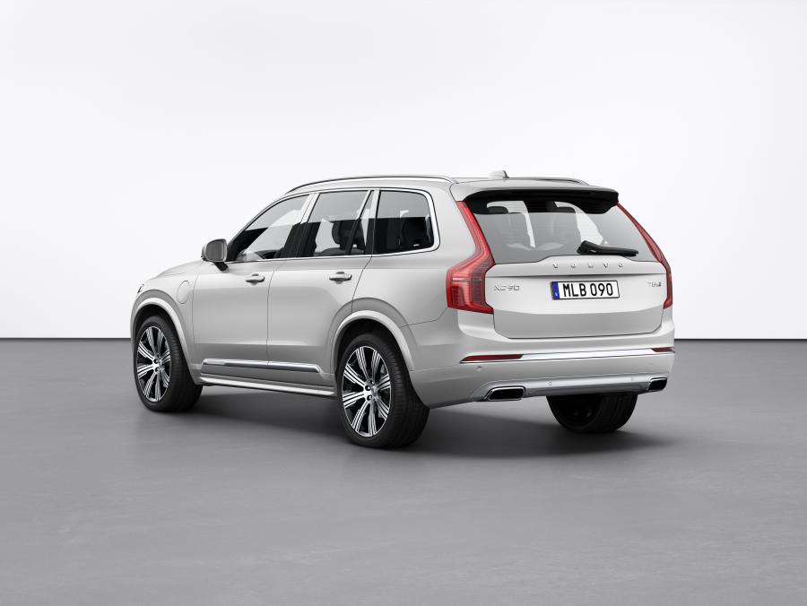  Volvo XC90 T8 Twin Engine Inscription 2019 года  (WW) (фото 12 из 23)